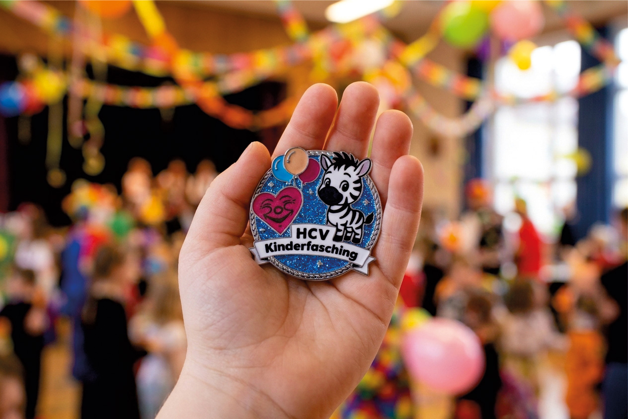 Individuelle Pins für Kinder: Ideen für Geburtstage, Schulklassen und Veranstaltungen
